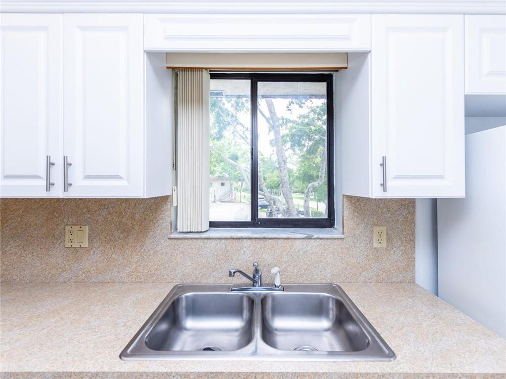 BONAVENTURE SADDLE CLUB - Residential