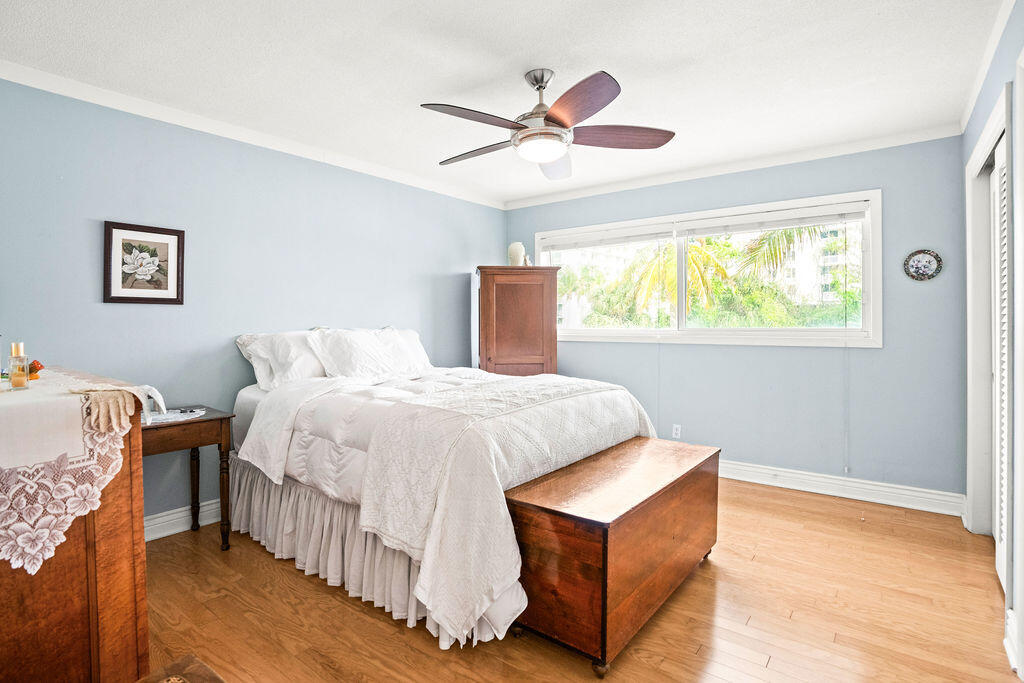 SEA ISLE OF PALM BEACH SHORES CONDO - Residential Lease