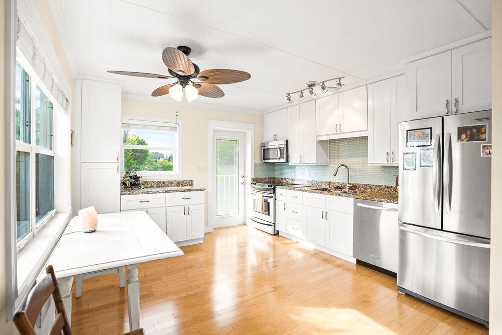 SEA ISLE OF PALM BEACH SHORES CONDO - Residential Lease