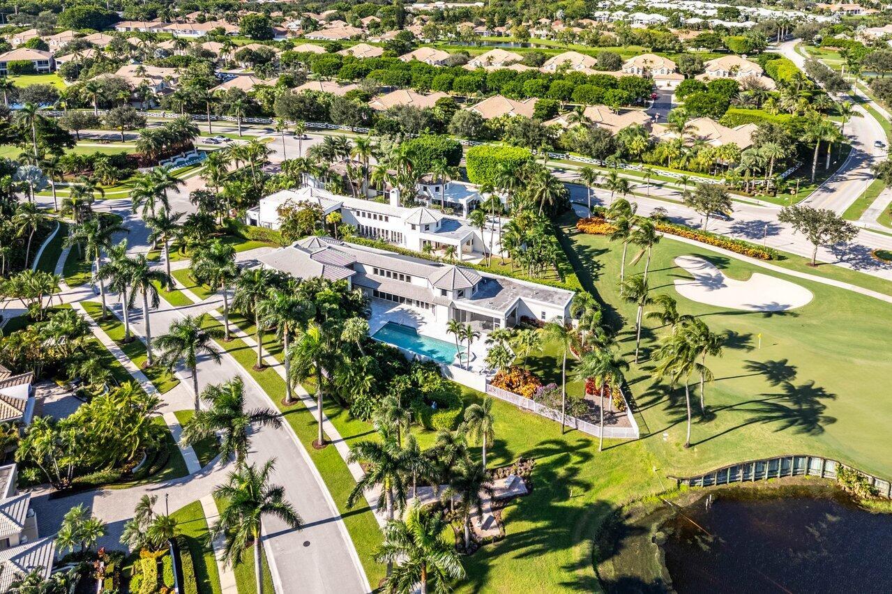 CORAL COVE / POLO CLUB - Residential