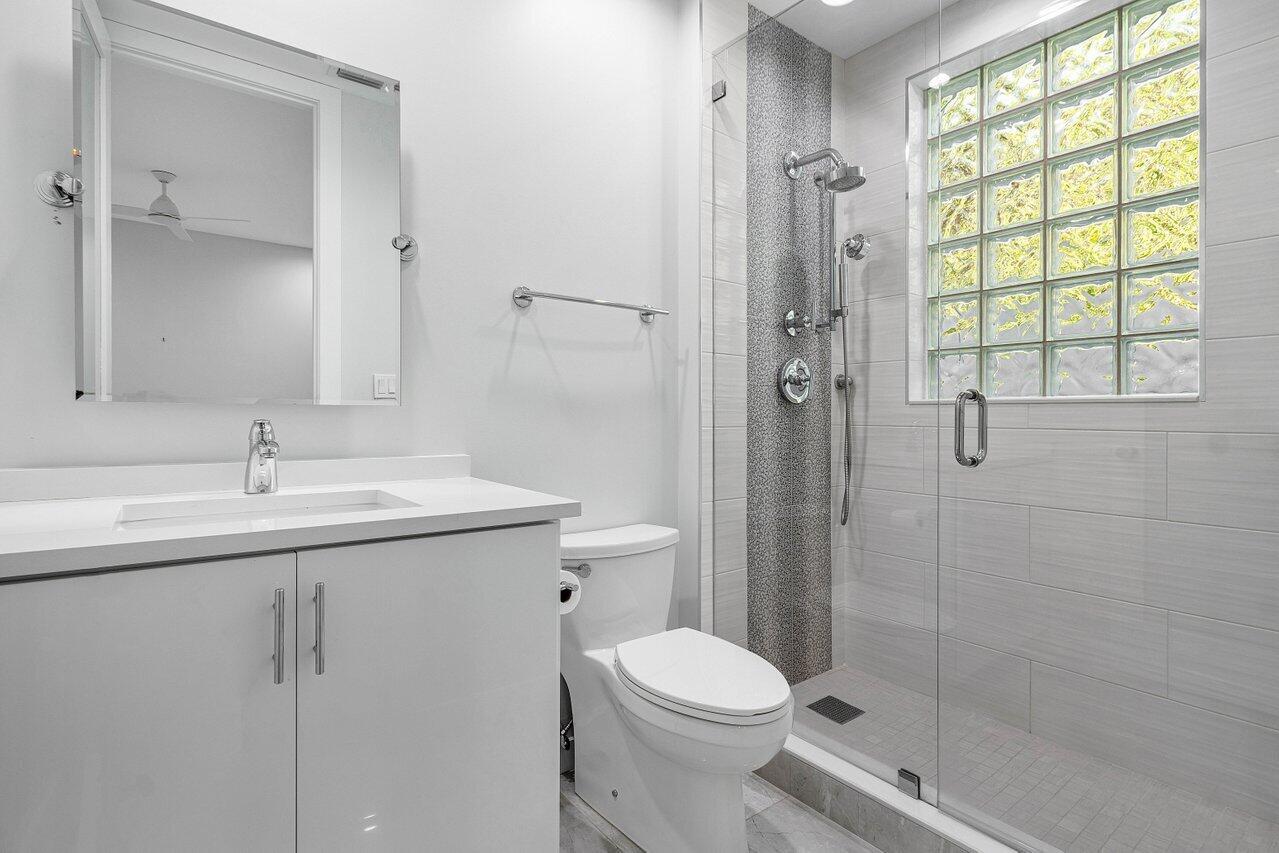 CORAL COVE / POLO CLUB - Residential