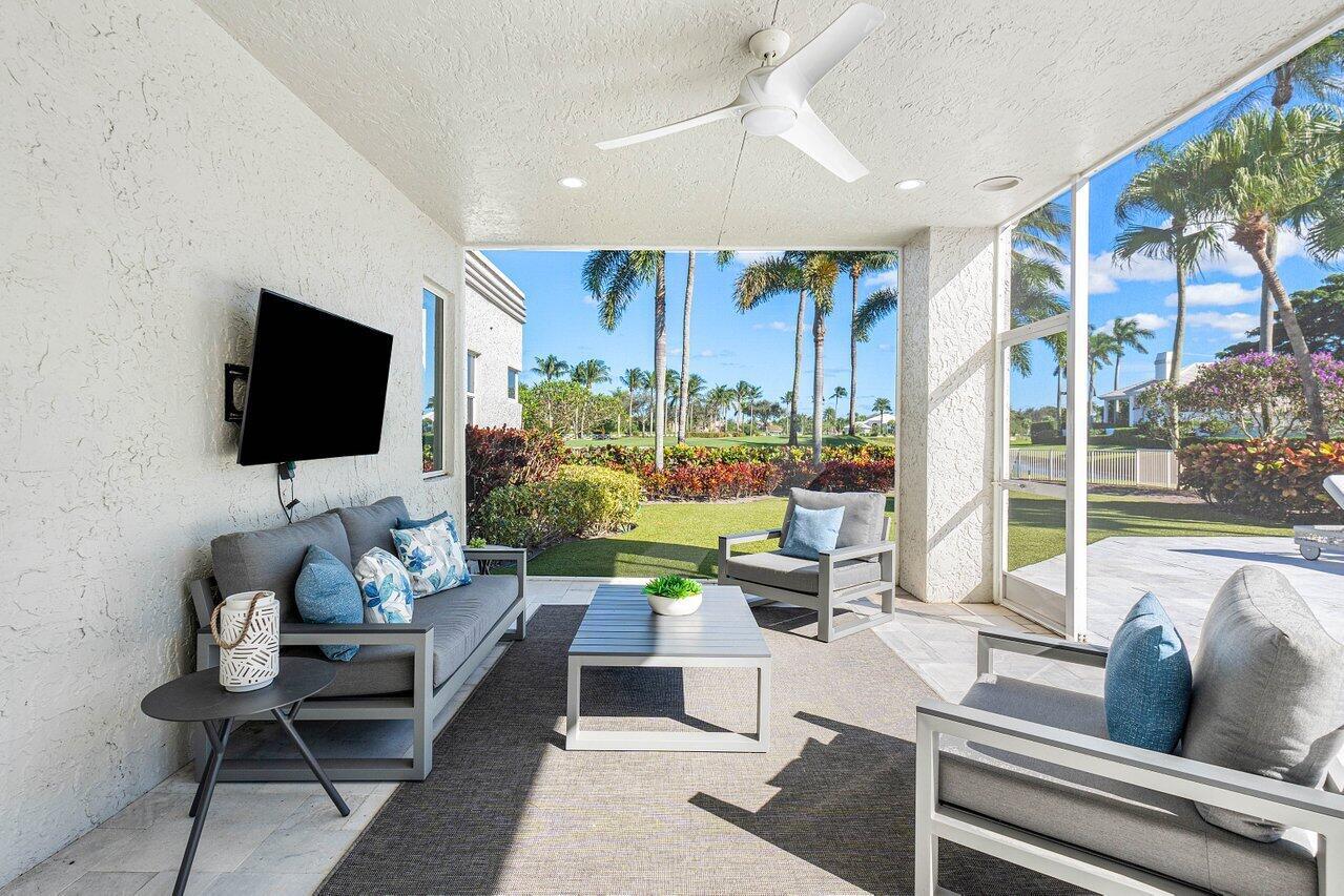 CORAL COVE / POLO CLUB - Residential