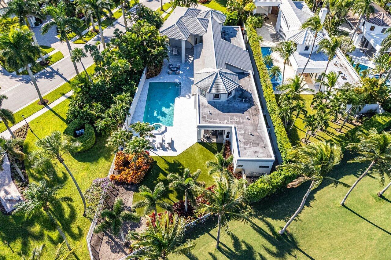 CORAL COVE / POLO CLUB - Residential