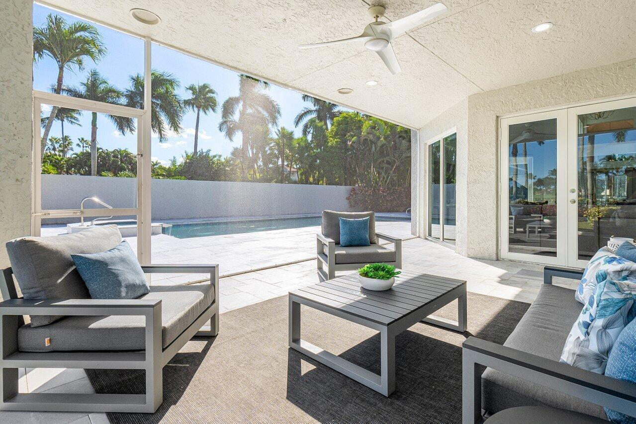 CORAL COVE / POLO CLUB - Residential