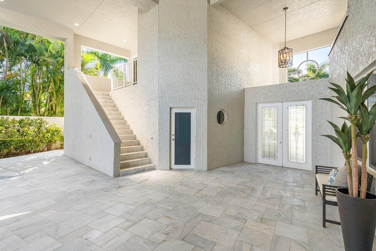 CORAL COVE / POLO CLUB - Residential