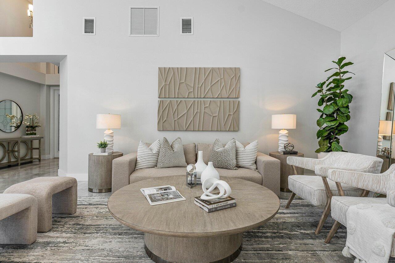 CORAL COVE / POLO CLUB - Residential