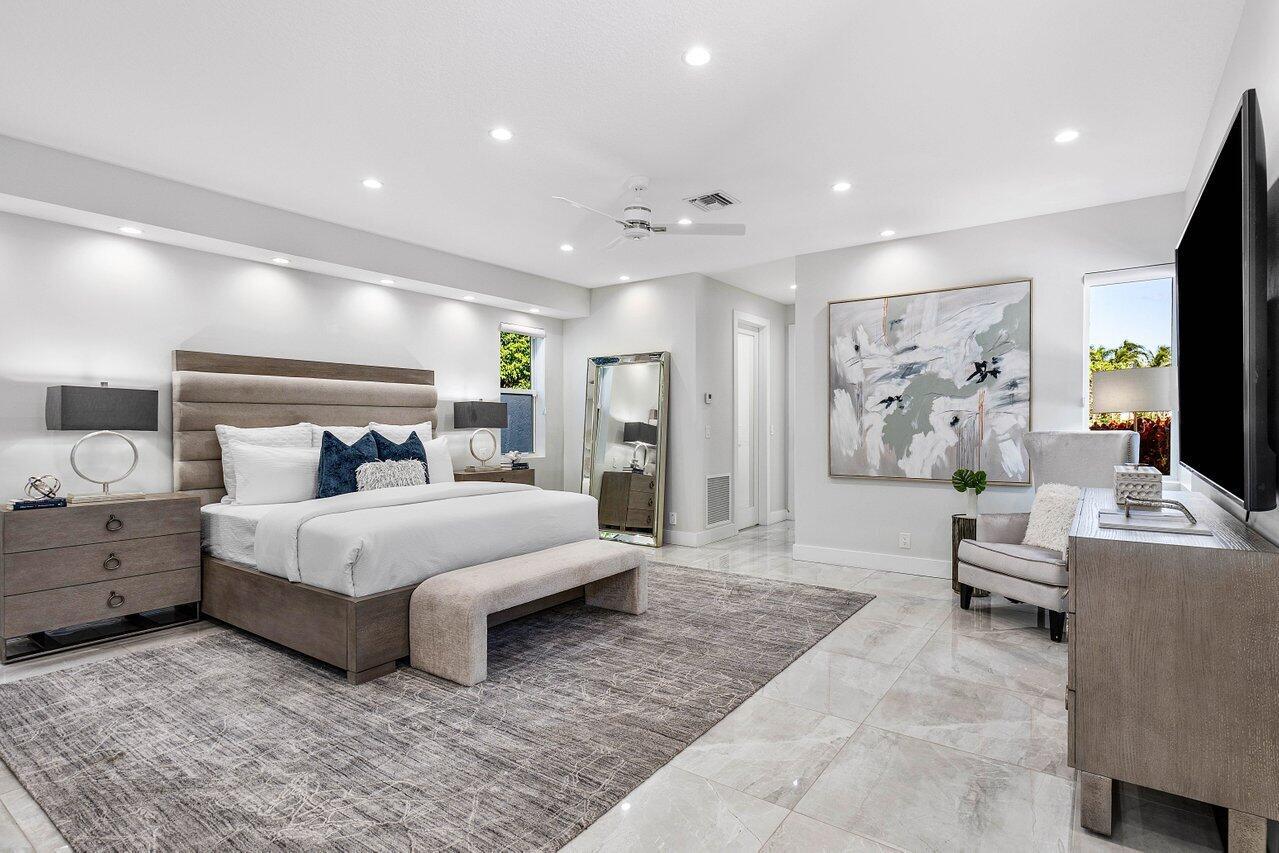 CORAL COVE / POLO CLUB - Residential