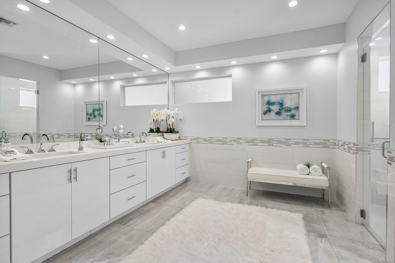 CORAL COVE / POLO CLUB - Residential