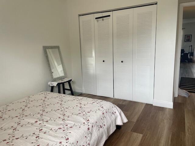 KINGS POINT CAPRI CONDOS - Residential