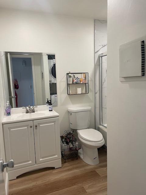 KINGS POINT CAPRI CONDOS - Residential