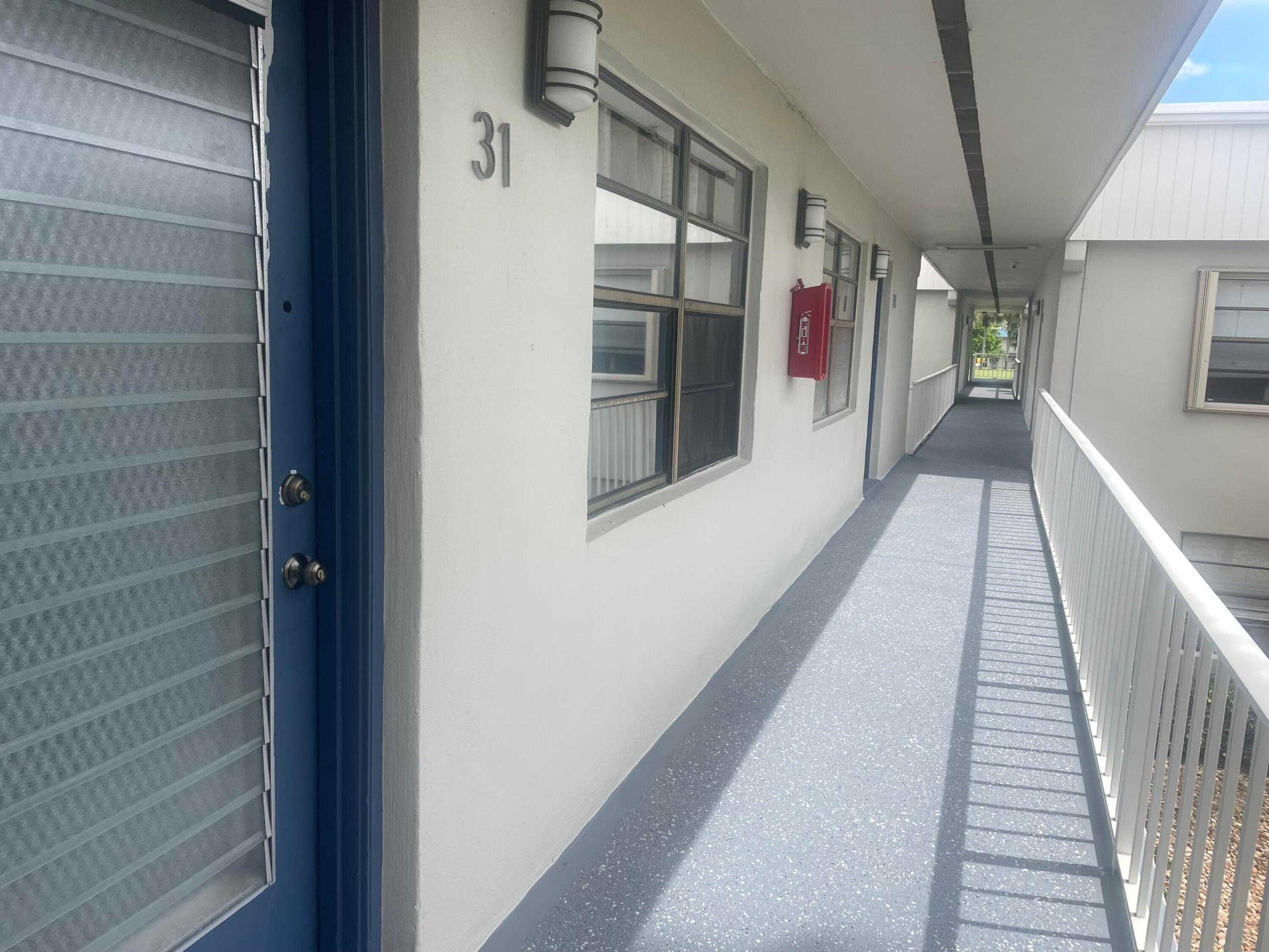 KINGS POINT CAPRI CONDOS - Residential