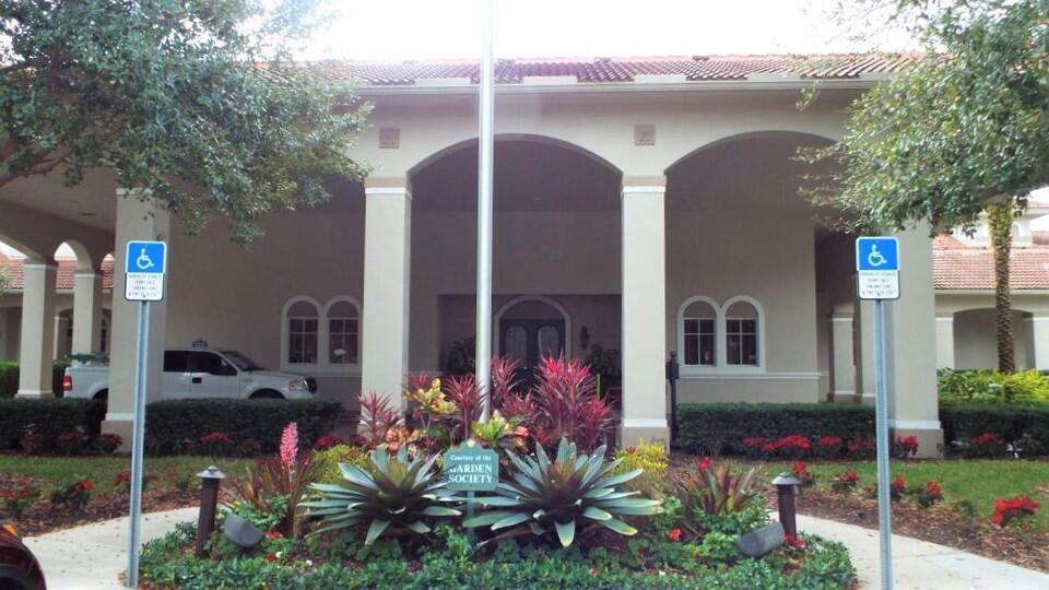 GOLF VILLAS CONDOMINIUM - Residential Lease