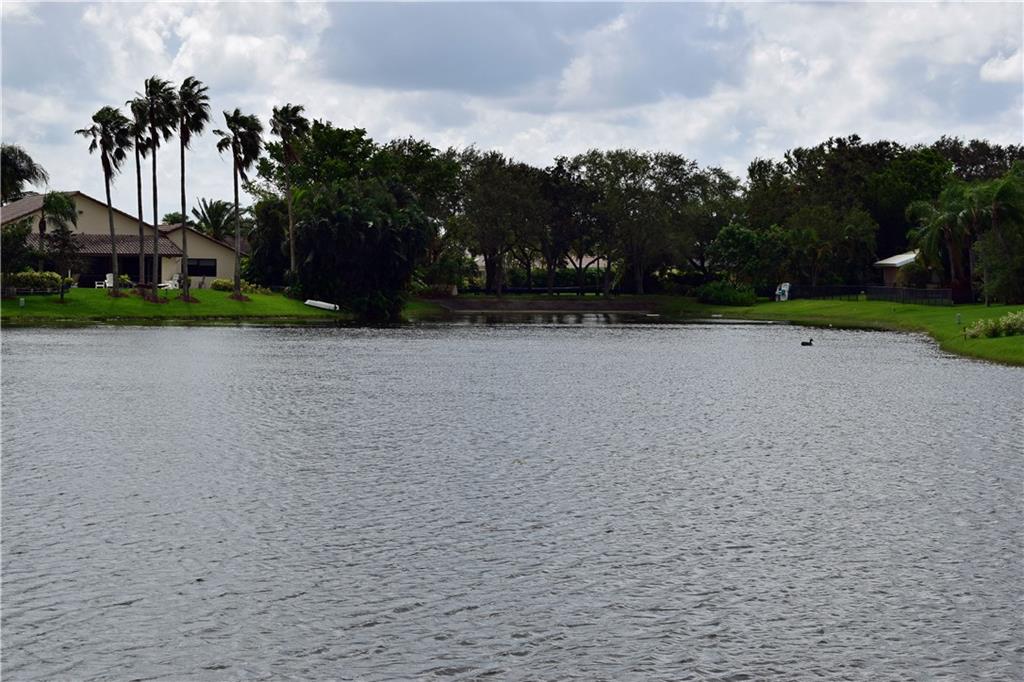 CYPRESS RUN - Residential