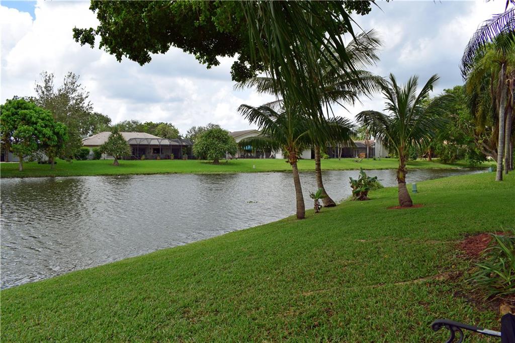 CYPRESS RUN - Residential