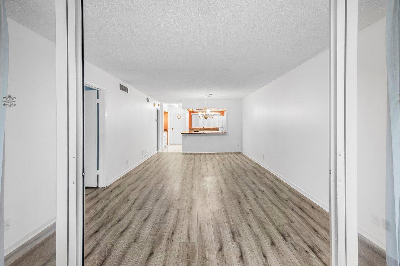 SEAGATE OF GULFSTREAM CONDO - Residential