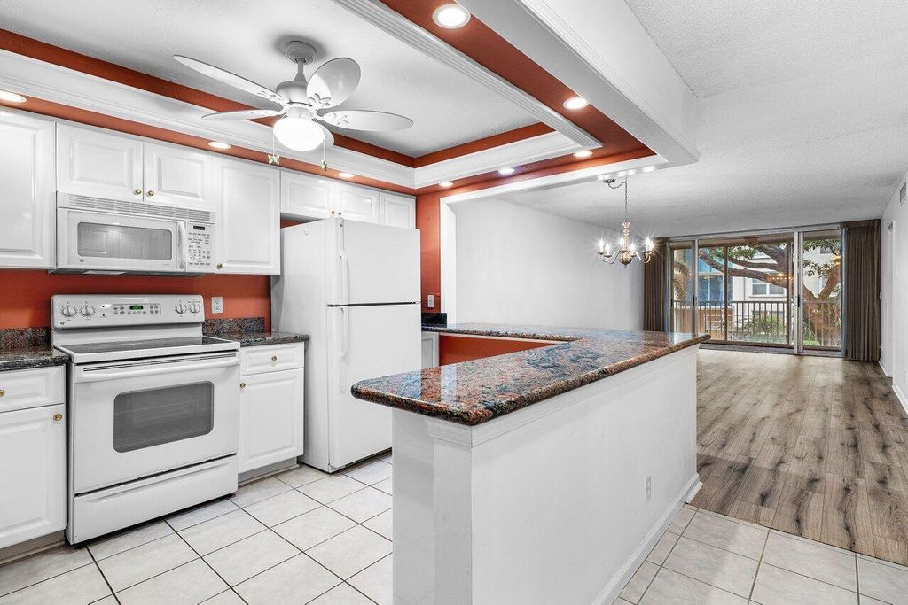 Photo of 2008 S Federal Highway #206, Boynton Beach, FL 33435 (MLS # R11090464)