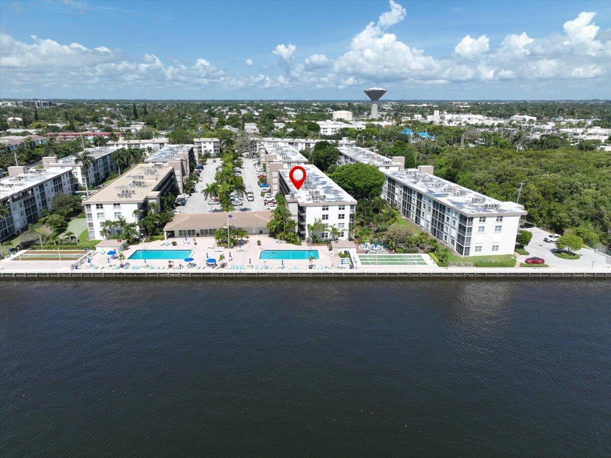 SEAGATE OF GULFSTREAM CONDO - Residential