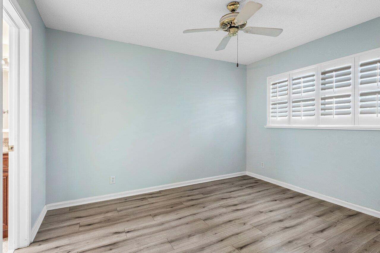 SEAGATE OF GULFSTREAM CONDO - Residential