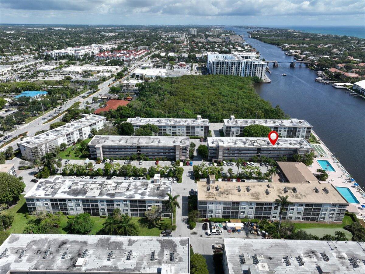 SEAGATE OF GULFSTREAM CONDO - Residential