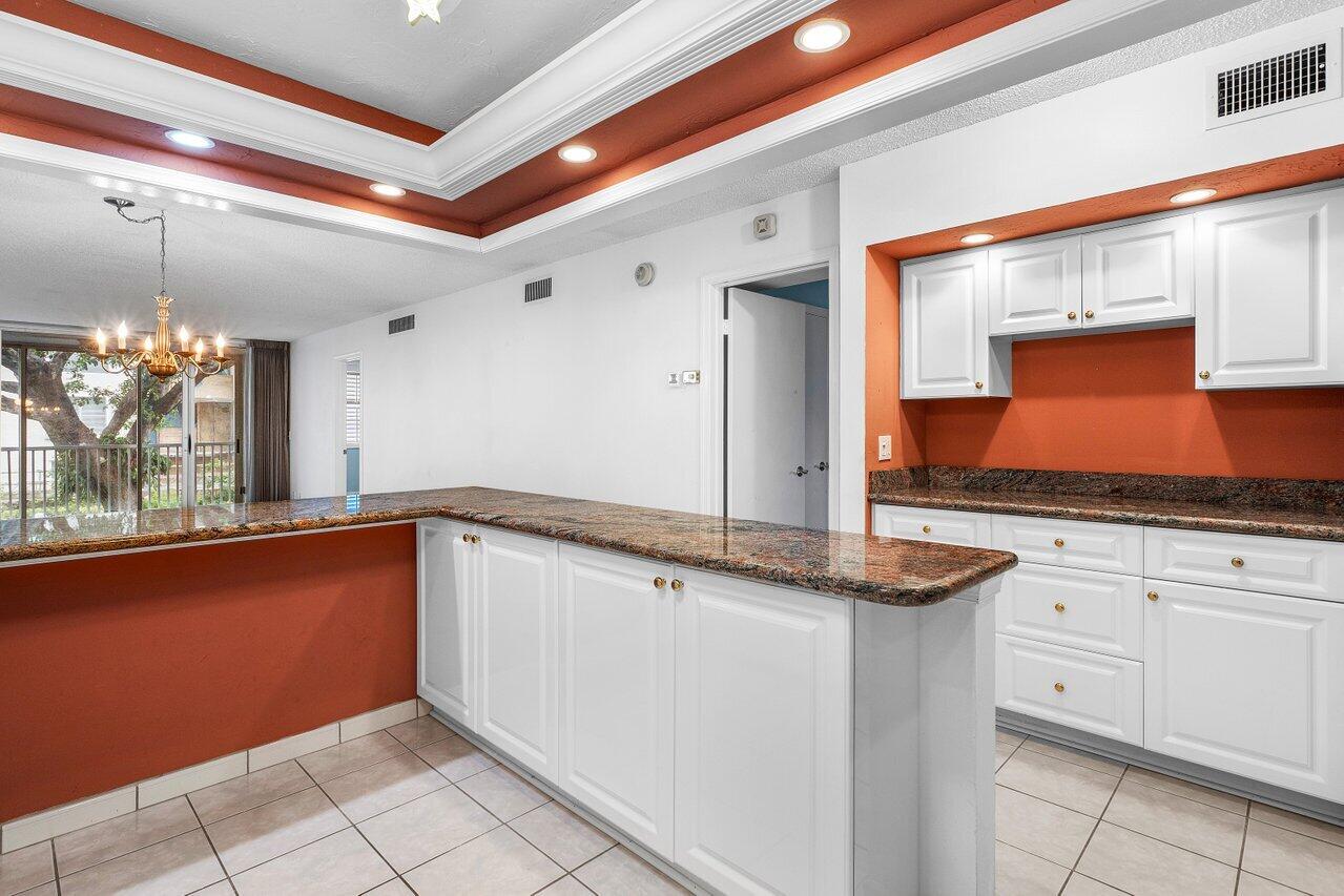 SEAGATE OF GULFSTREAM CONDO - Residential