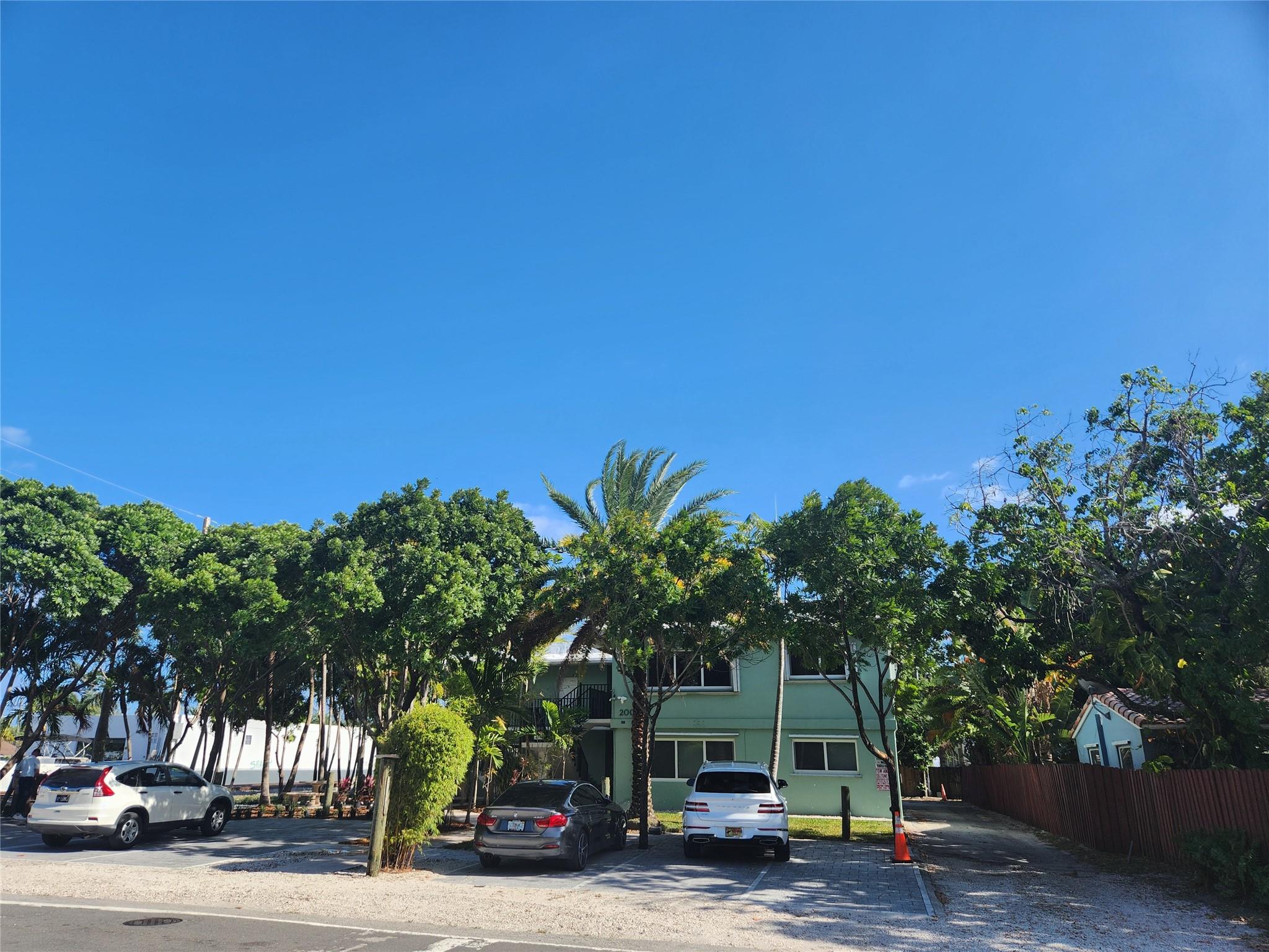 Lauderdale 2-9 D - Residential Lease