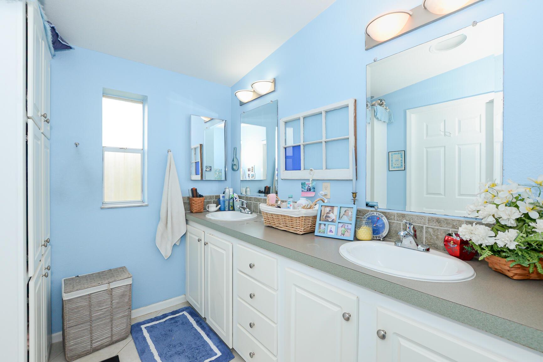 EAGLE'S RETREAT AT SAVANN - Residential