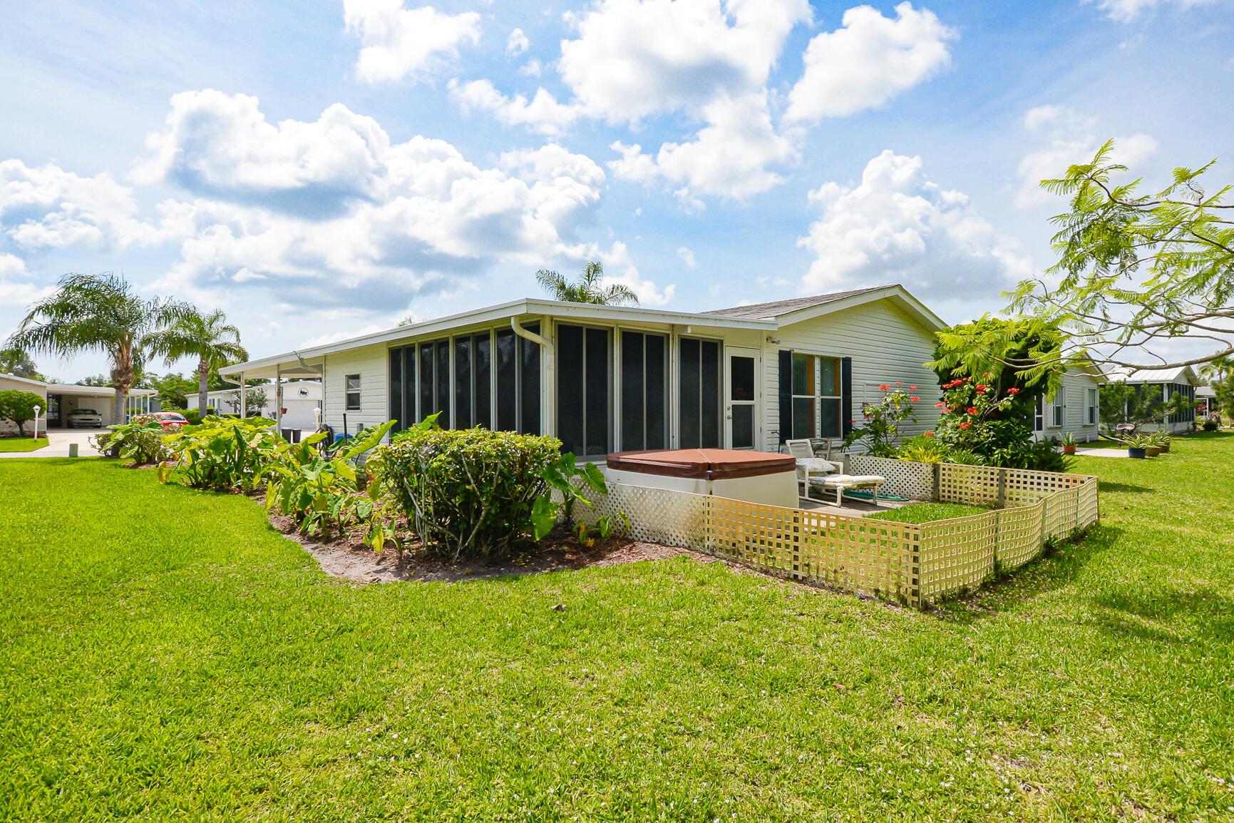 EAGLE'S RETREAT AT SAVANN - Residential