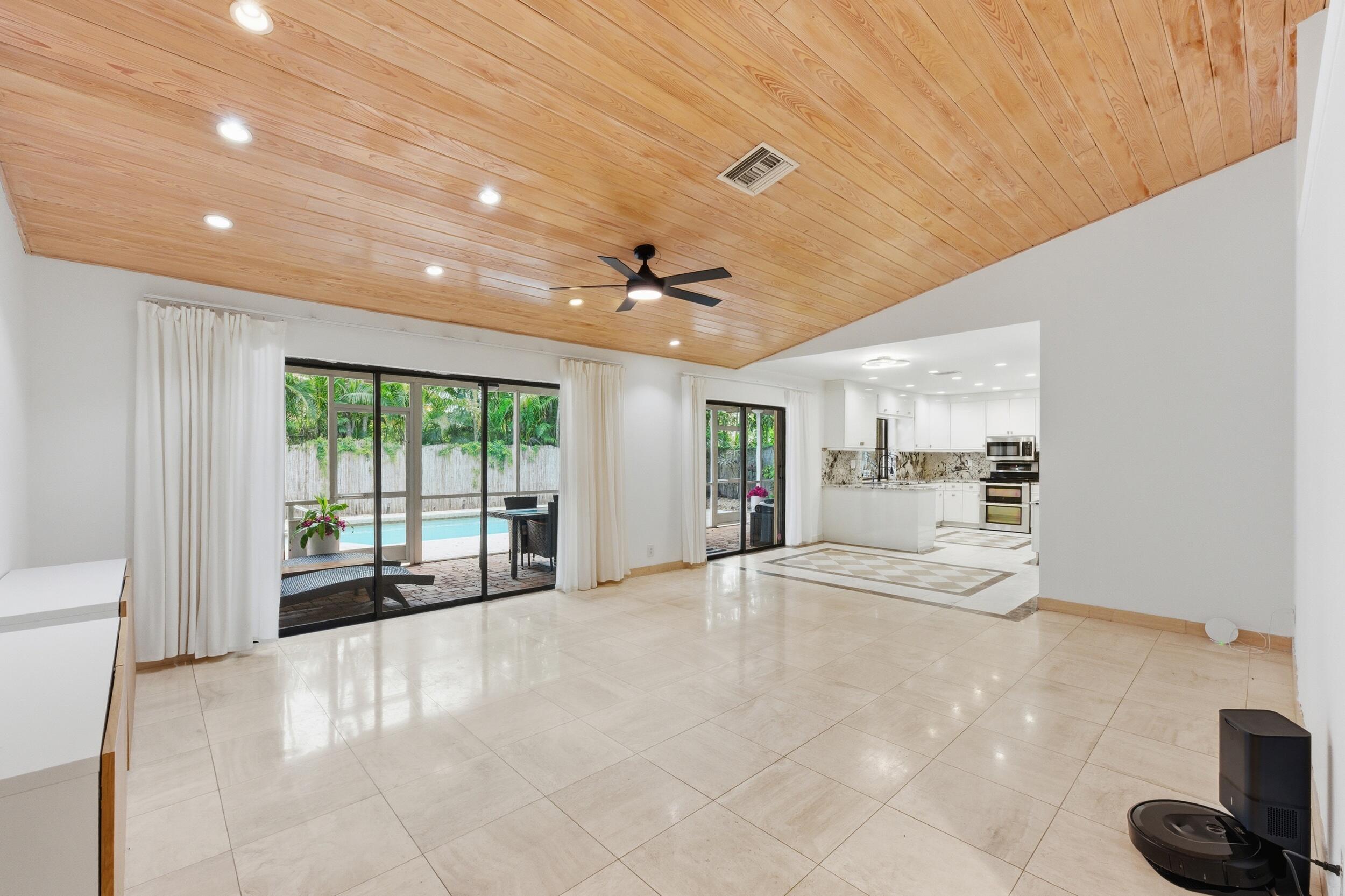 CYPRESS RUN - Residential