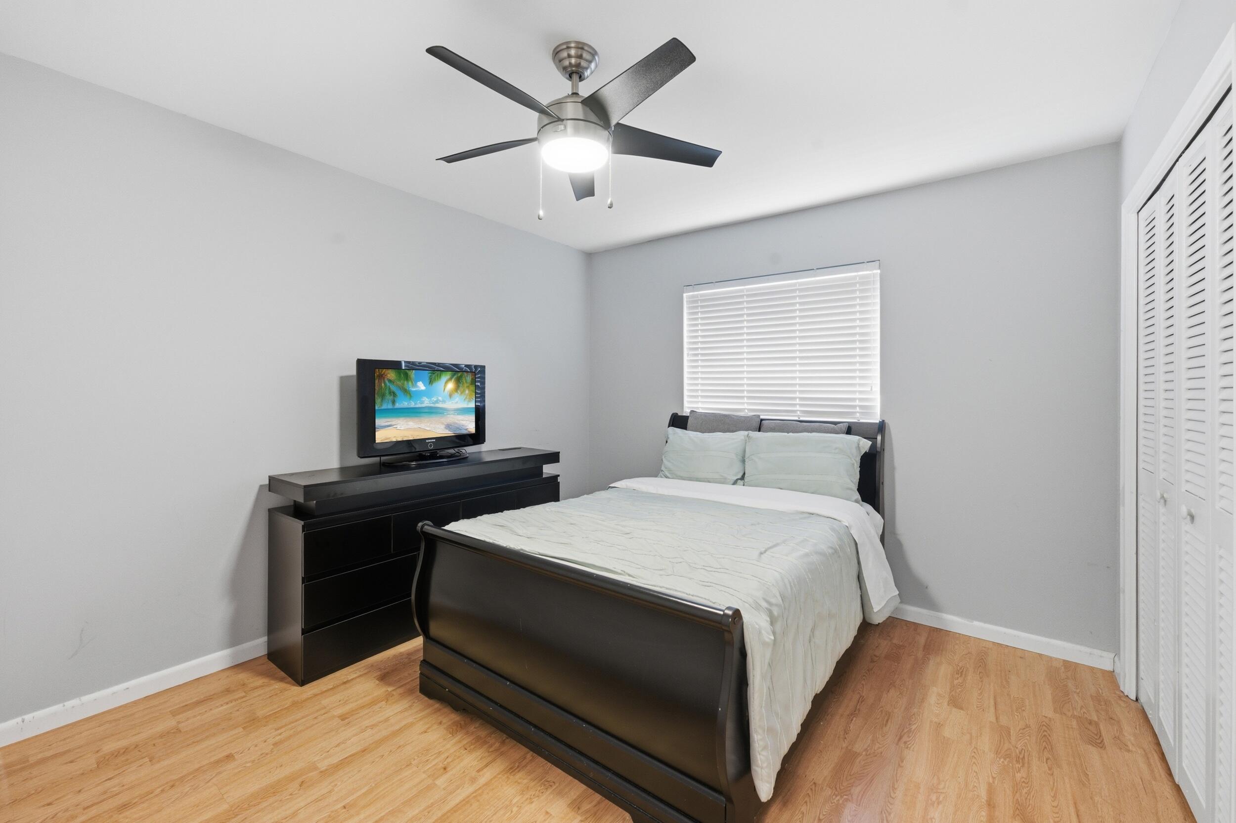 CYPRESS RUN - Residential