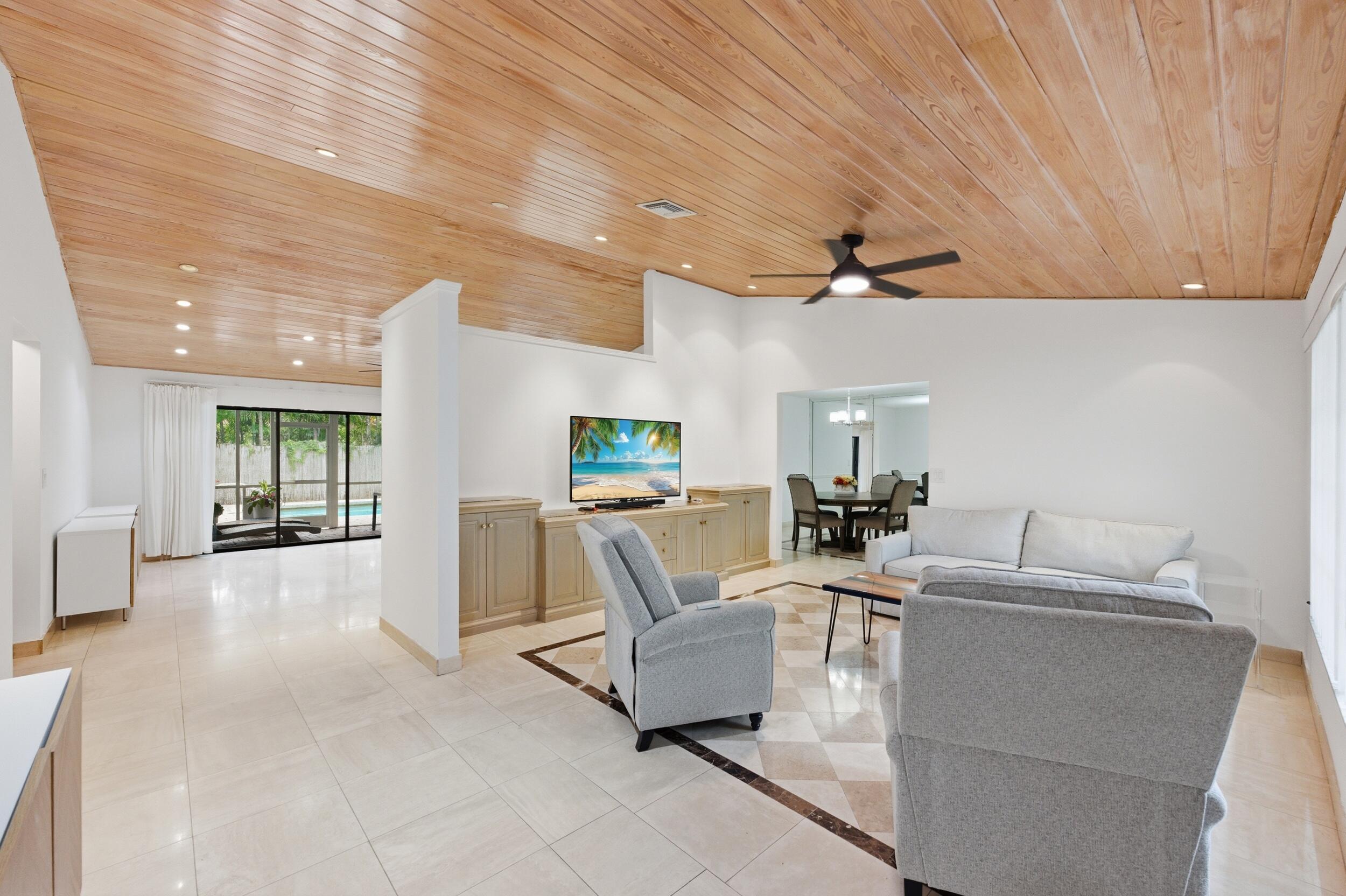 CYPRESS RUN - Residential