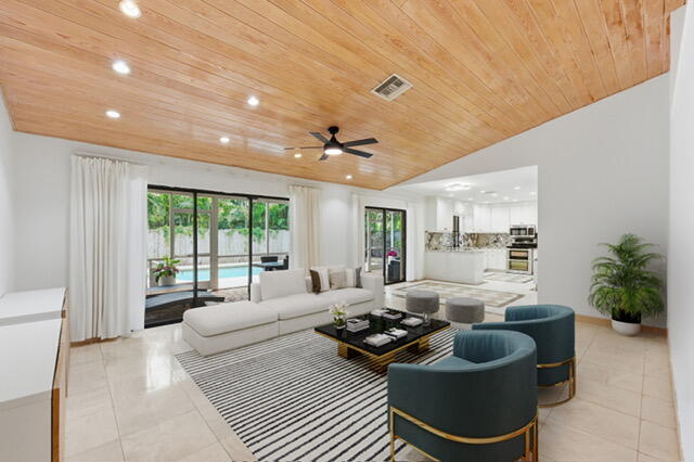 CYPRESS RUN - Residential