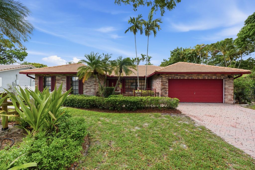 Photo of 10740 NW 19th Street, Coral Springs, FL 33071 (MLS # B26021542)