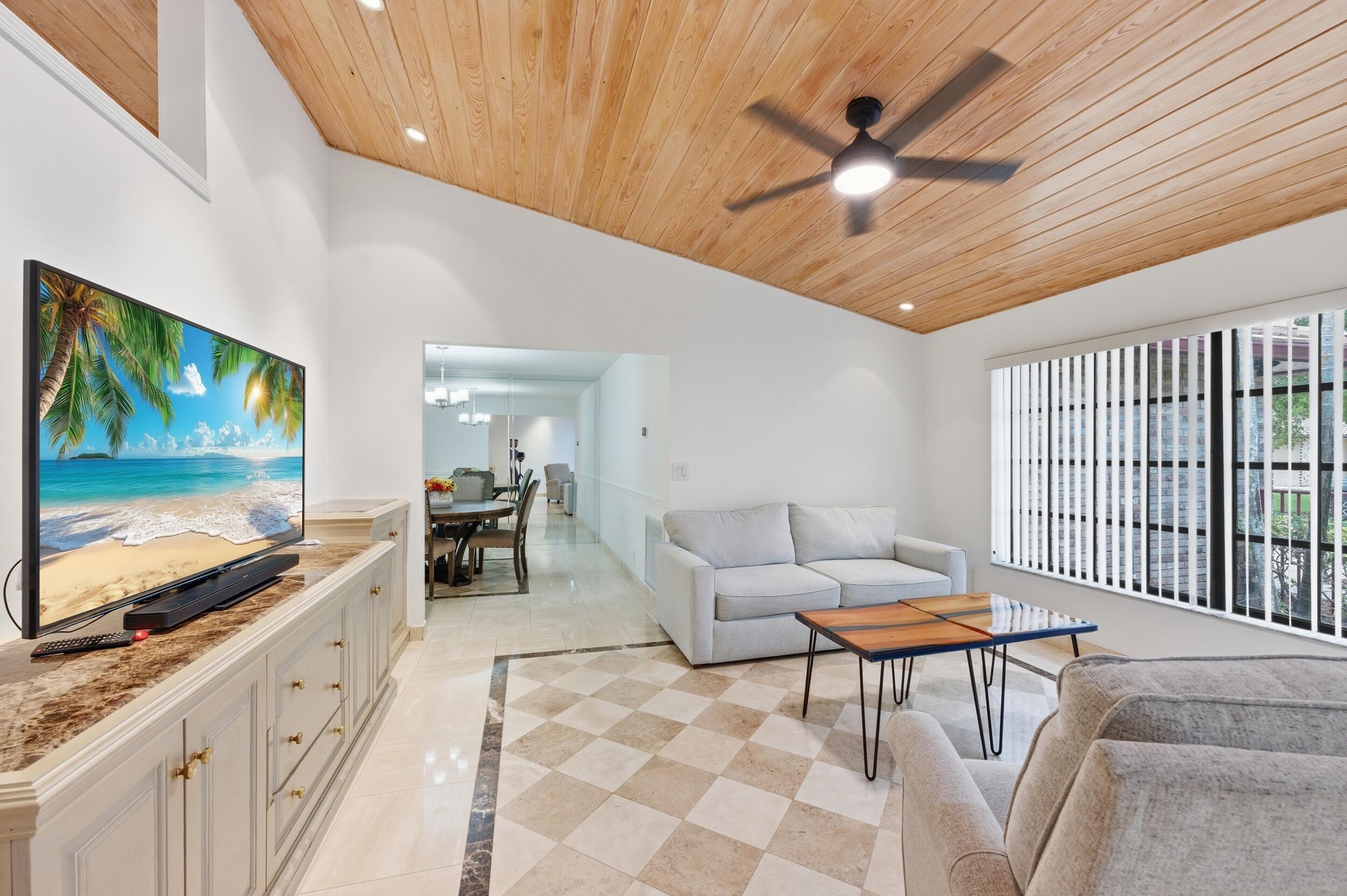 CYPRESS RUN - Residential