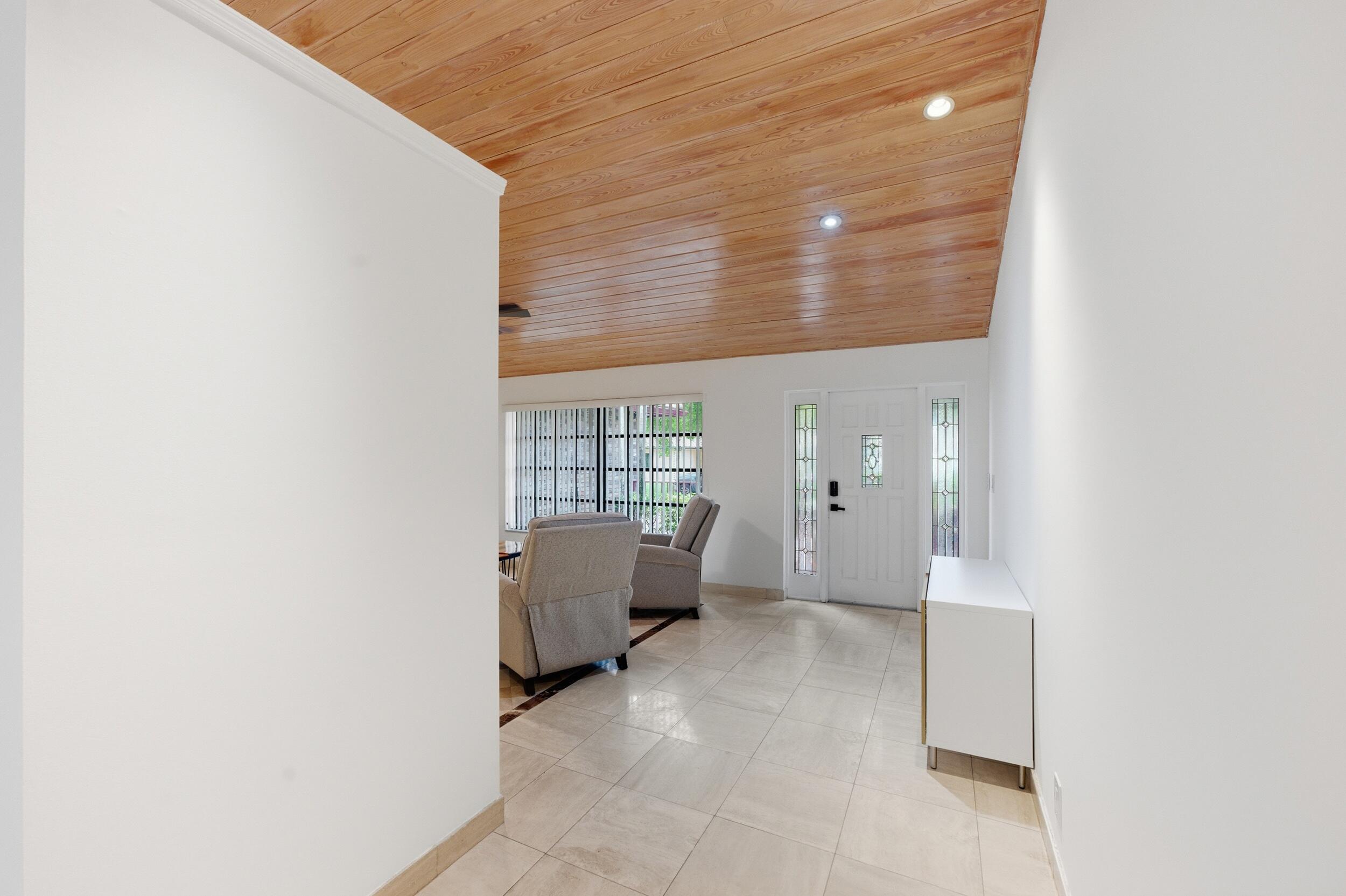 CYPRESS RUN - Residential