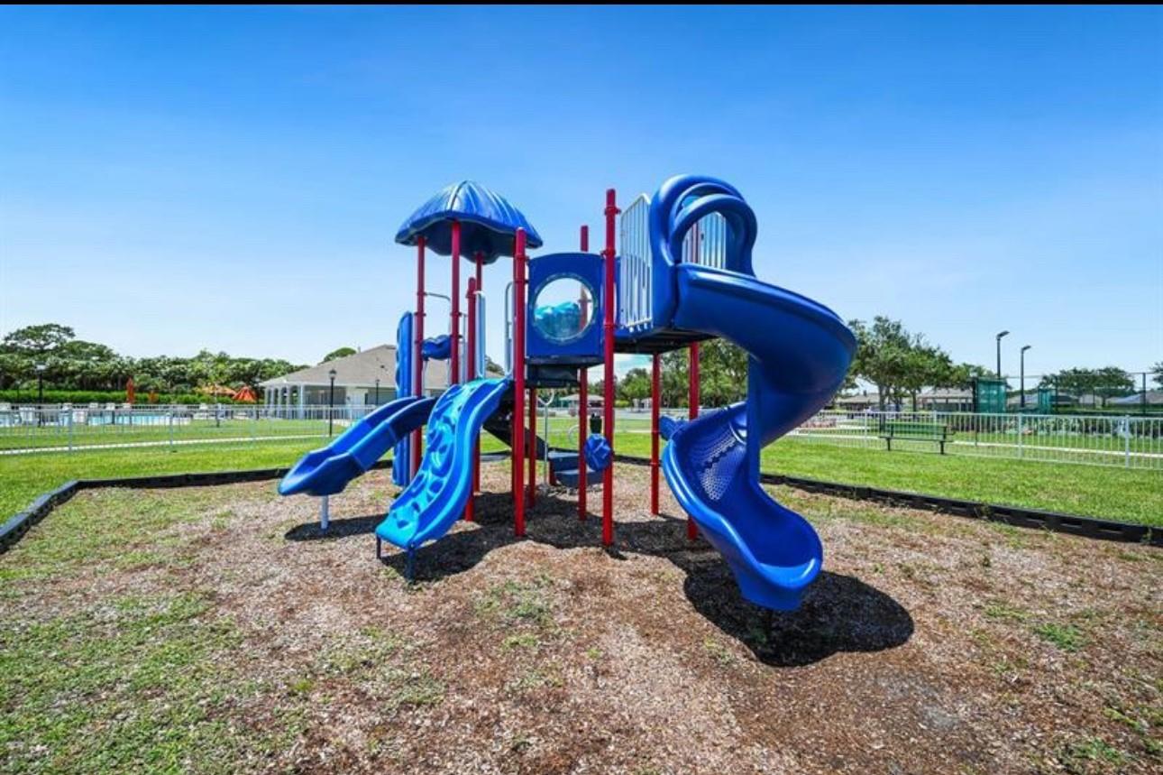 WATERSTONE PHASE THREE - Residential