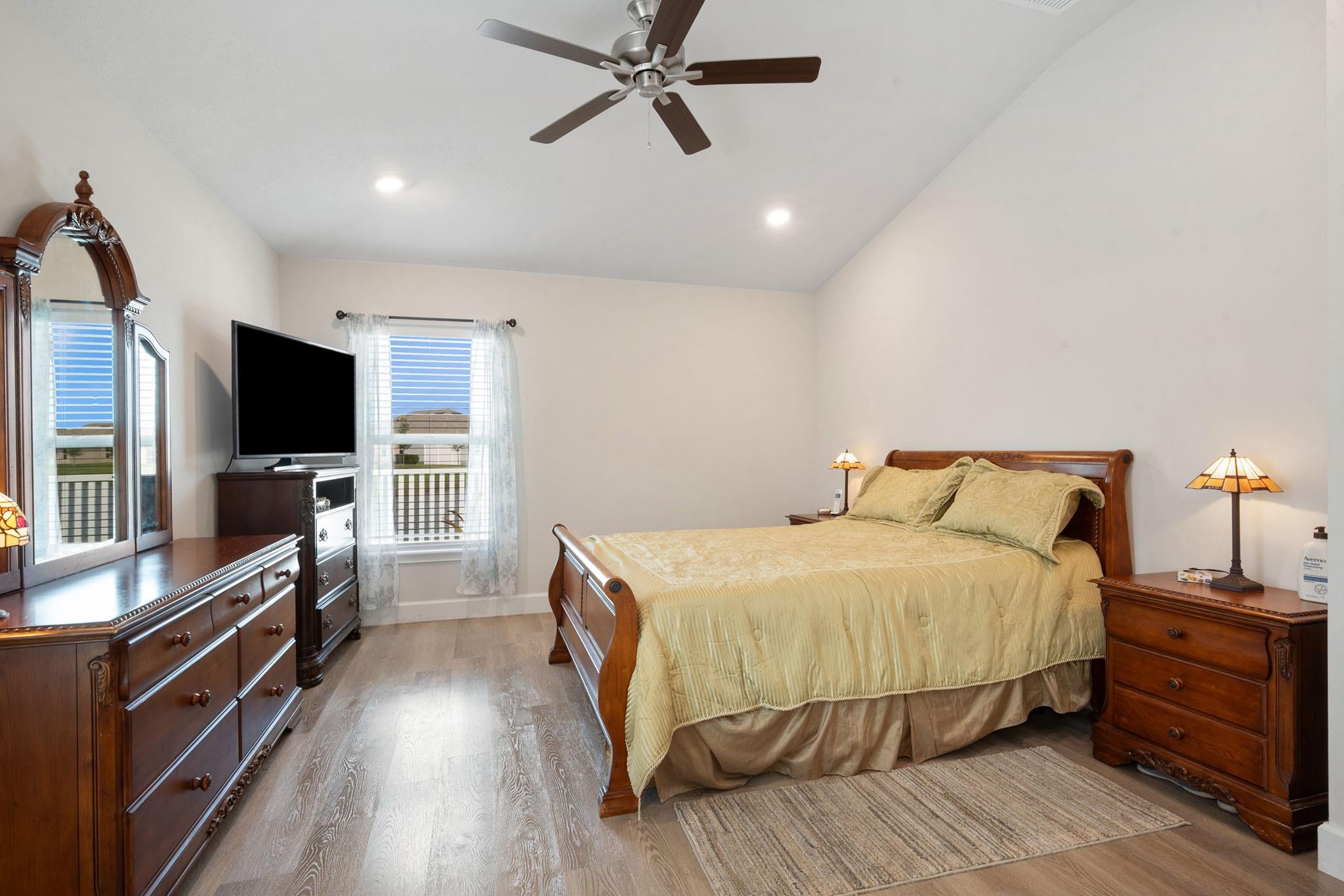 WATERSTONE PHASE THREE - Residential