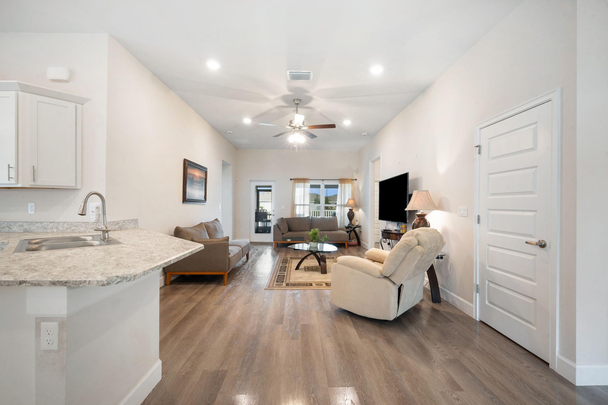 WATERSTONE PHASE THREE - Residential