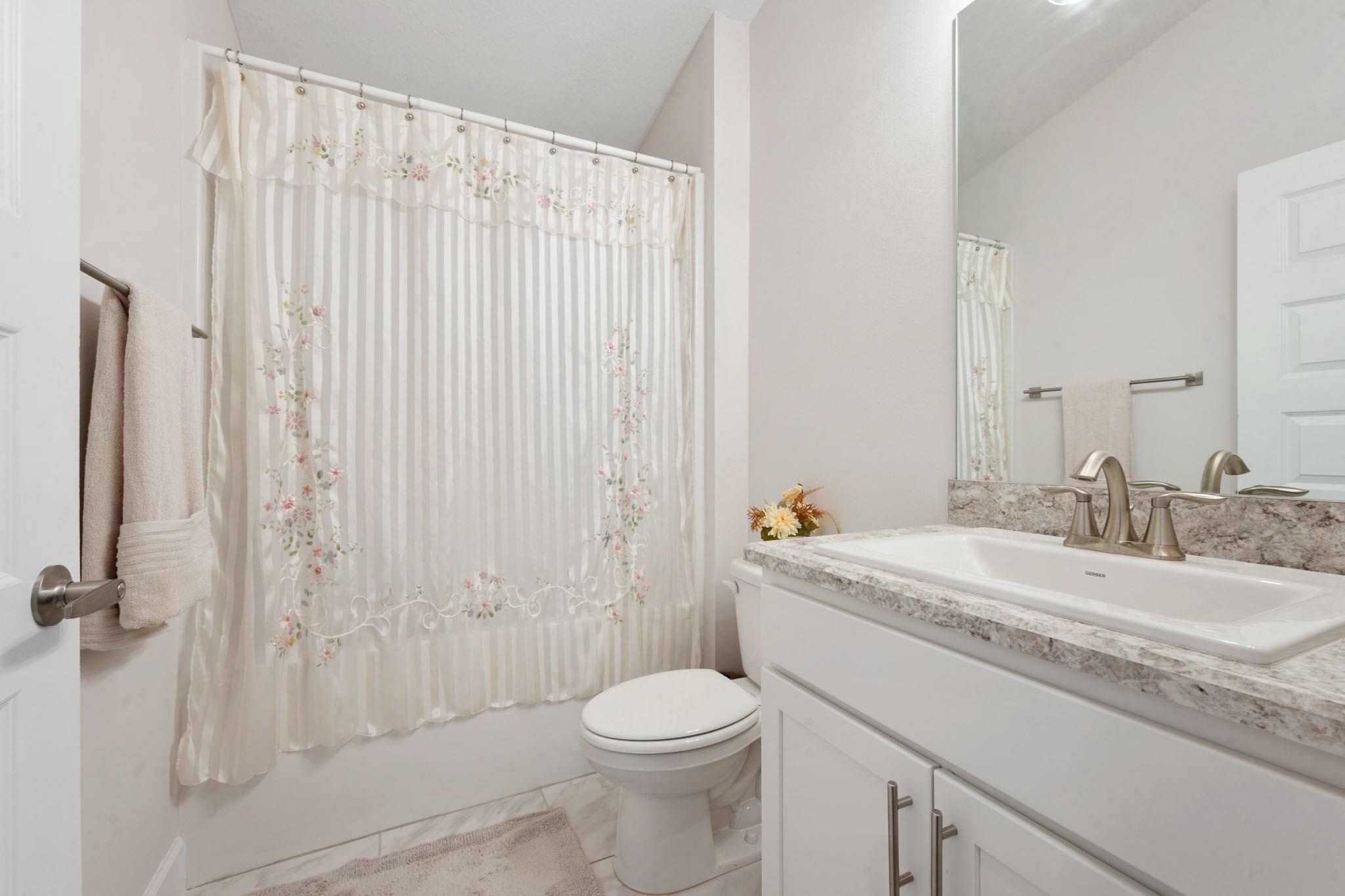 WATERSTONE PHASE THREE - Residential