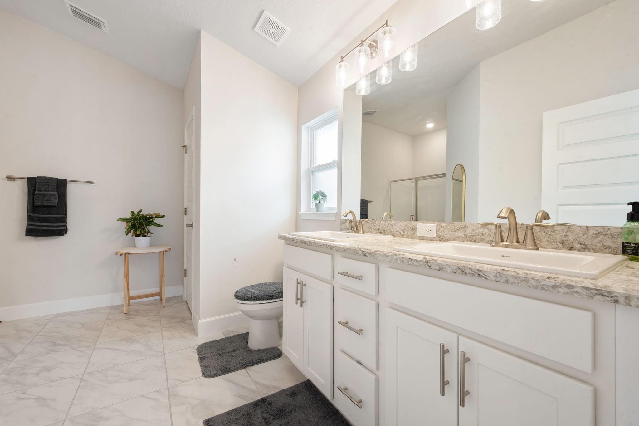 WATERSTONE PHASE THREE - Residential