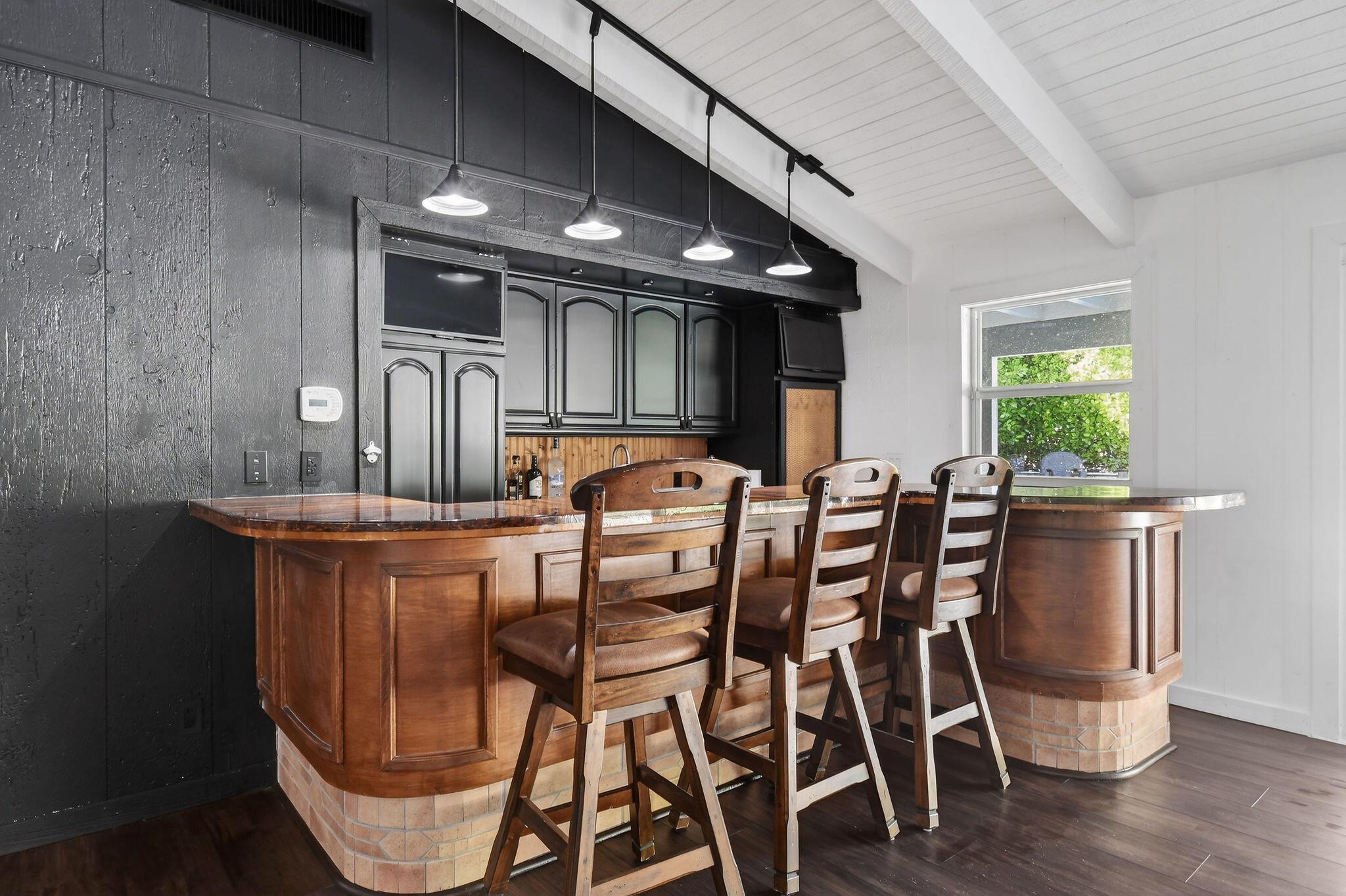 LOXAHATCHEE GROVES - Residential