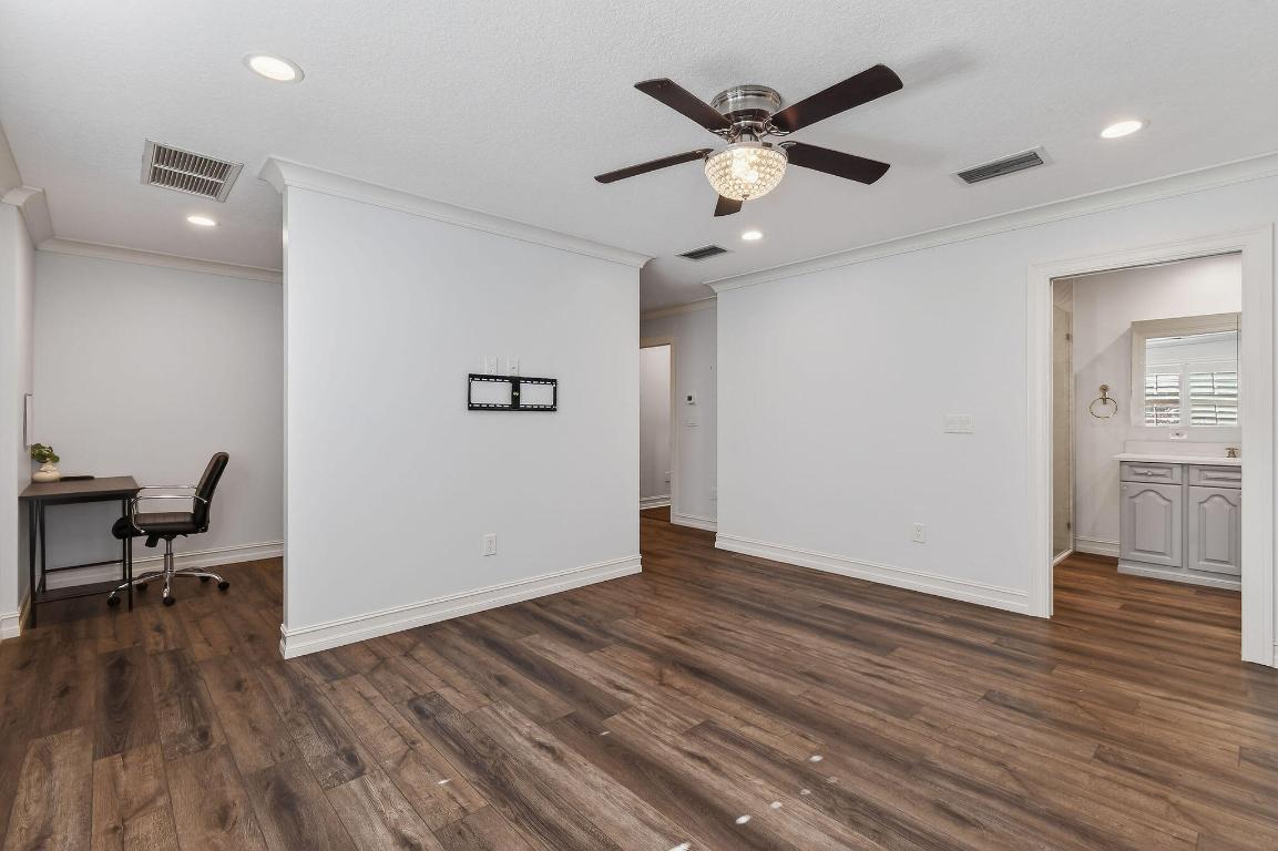 LOXAHATCHEE GROVES - Residential