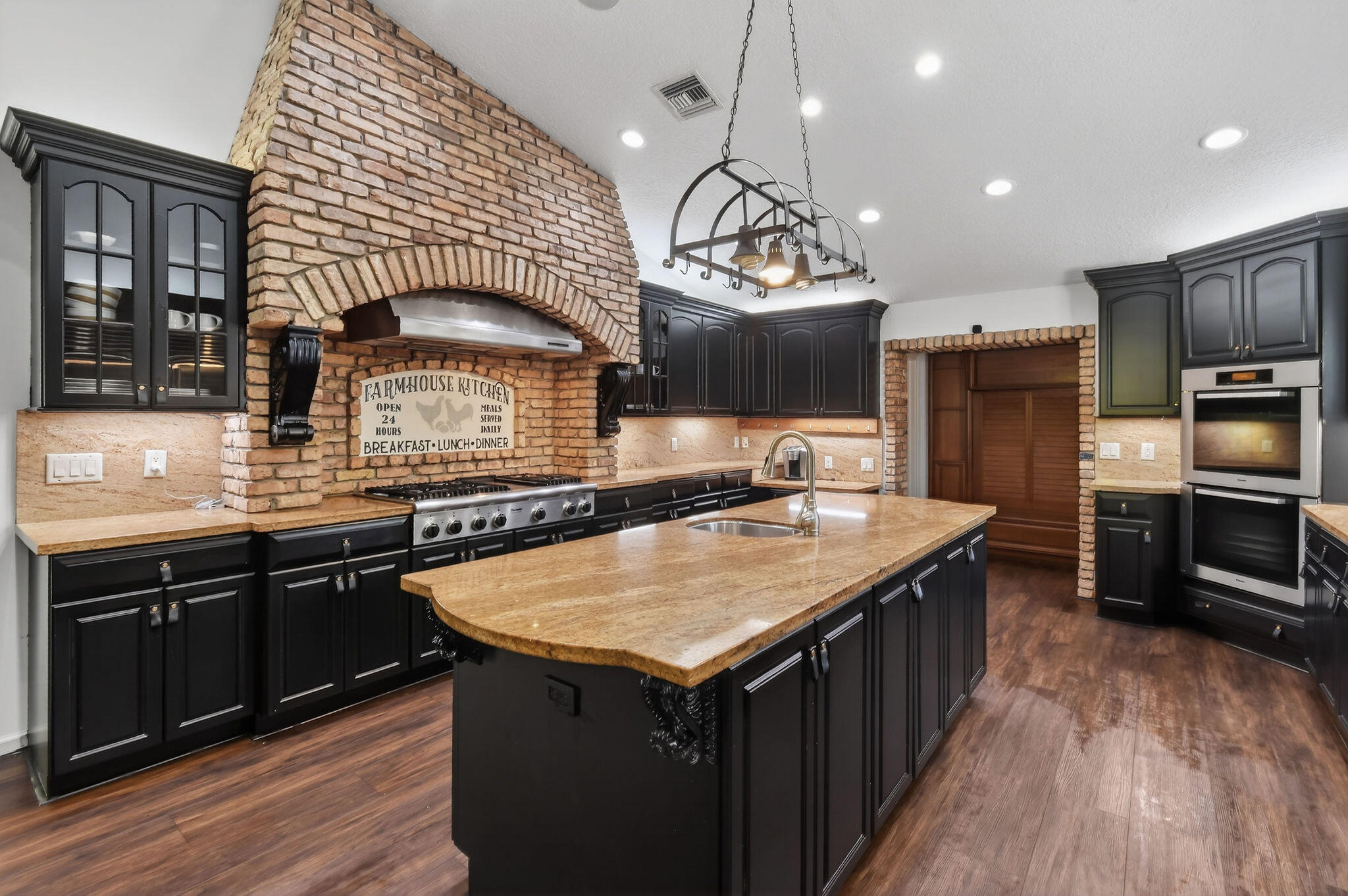 LOXAHATCHEE GROVES - Residential