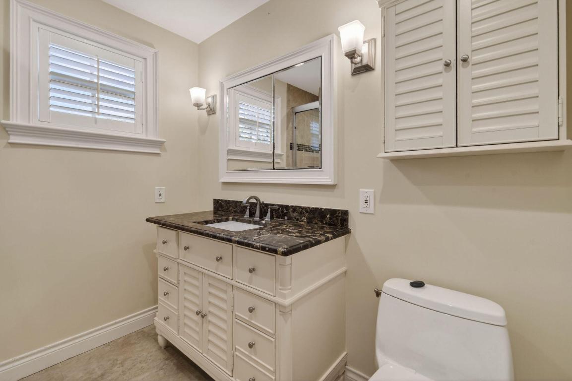 LOXAHATCHEE GROVES - Residential