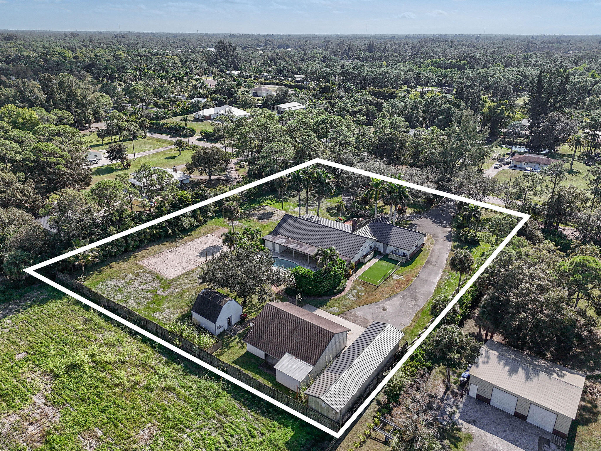 LOXAHATCHEE GROVES - Residential