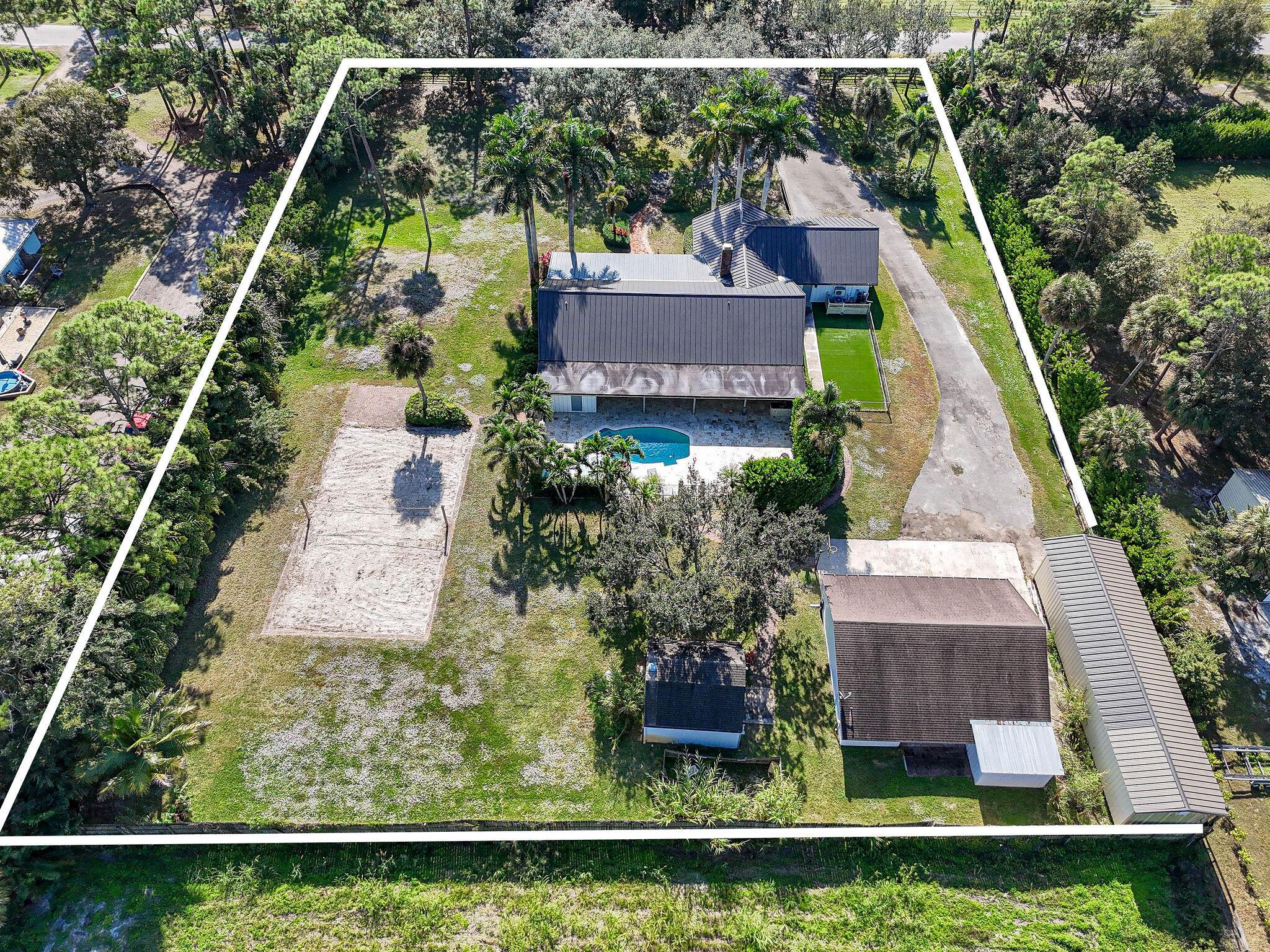 LOXAHATCHEE GROVES - Residential