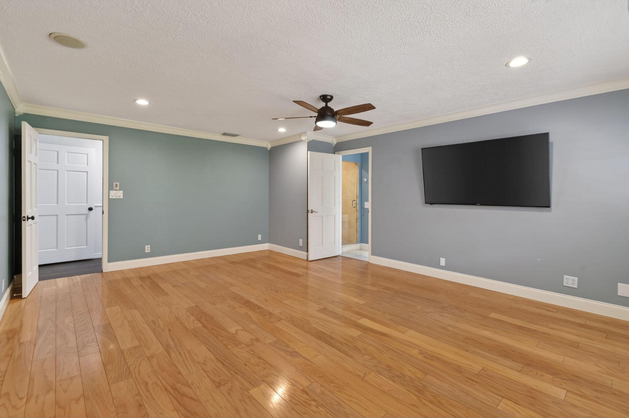 LOXAHATCHEE GROVES - Residential