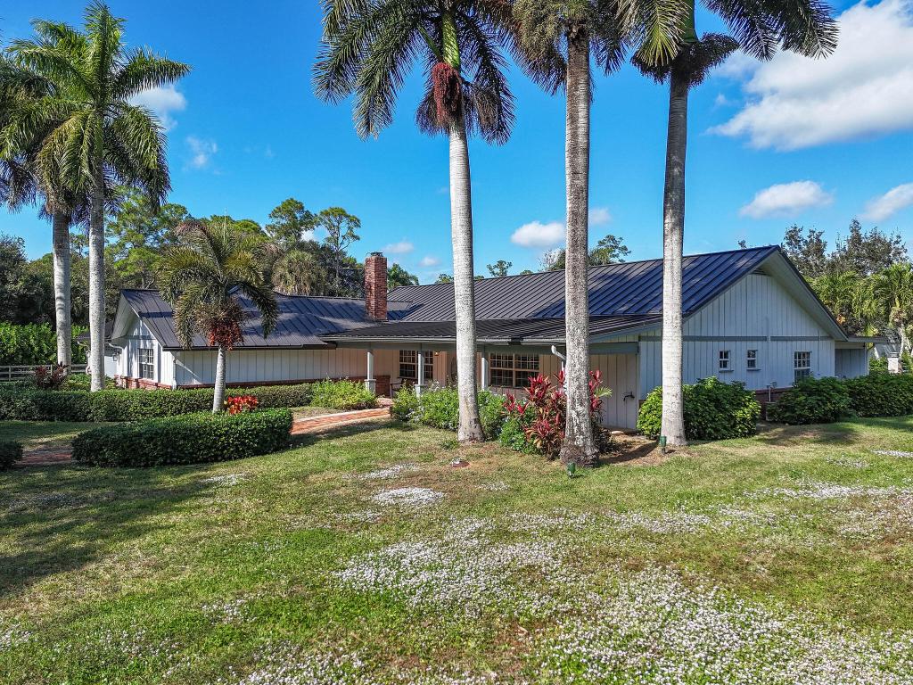 LOXAHATCHEE GROVES - Residential