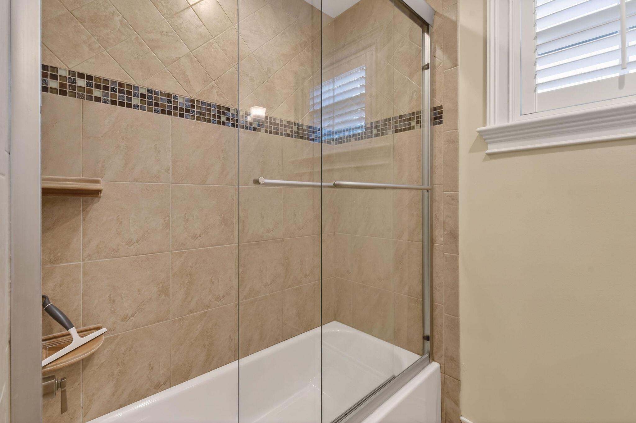 LOXAHATCHEE GROVES - Residential