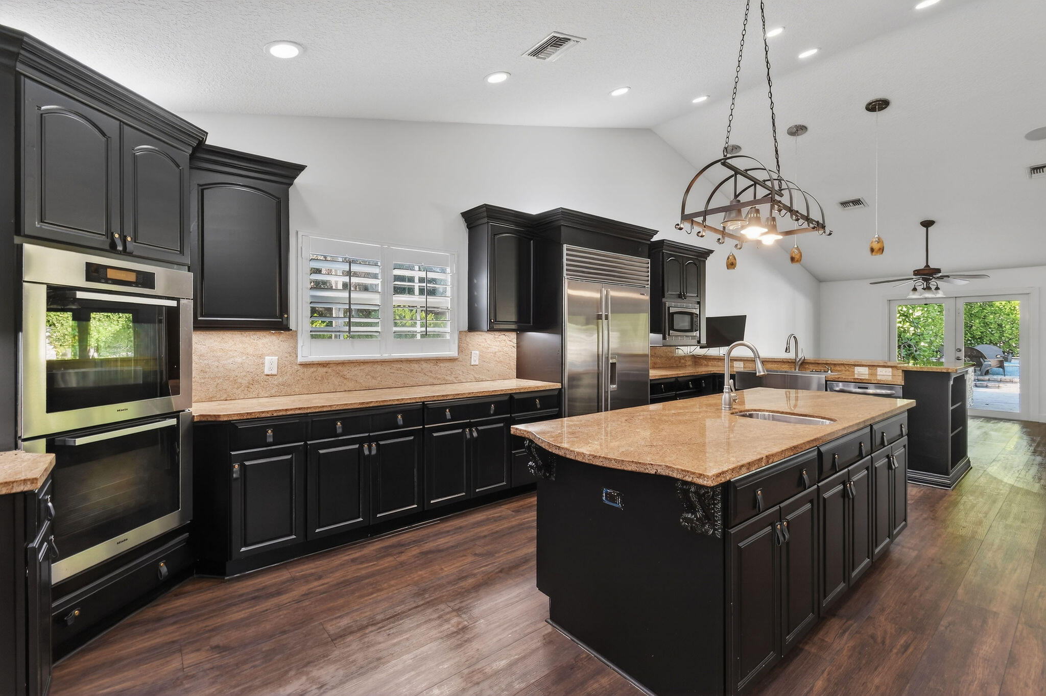 LOXAHATCHEE GROVES - Residential