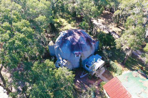 A home in Yulee